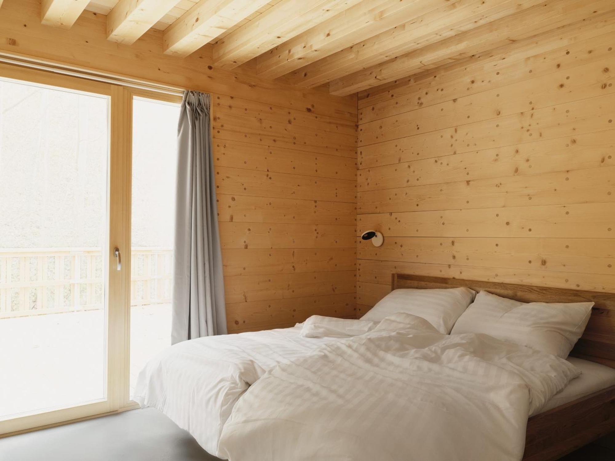 Mondholz - Urban Inn 24-7 Innsbruck Kültér fotó