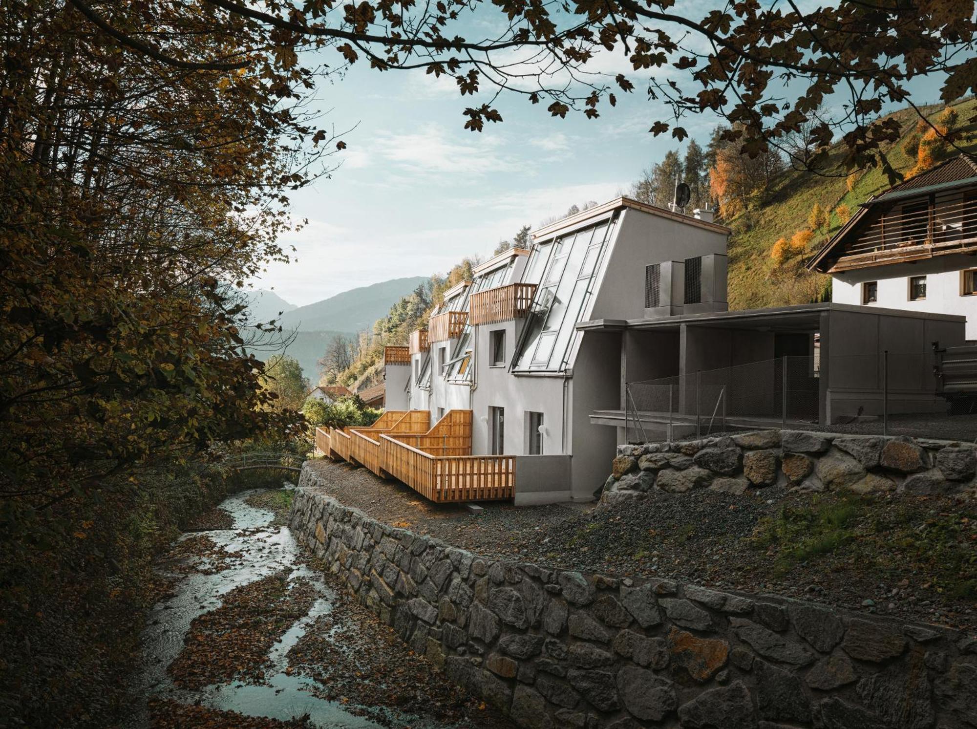 Mondholz - Urban Inn 24-7 Innsbruck Kültér fotó